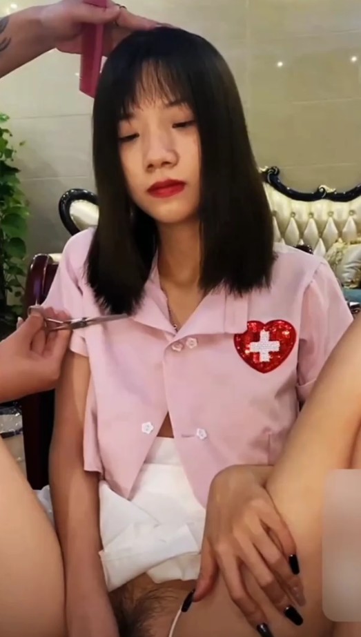 真实骚货女友封面图